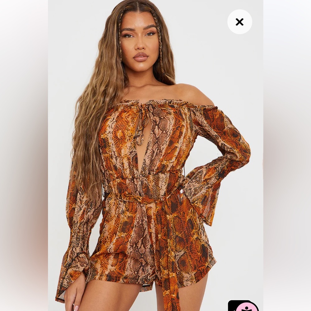 *NWT* PRETTY LITTLE THING Snakeskin Coverup Romper